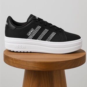 Adidas VL Court Bold Platform sneakers | Youth Size 5.5 | Women’s 7